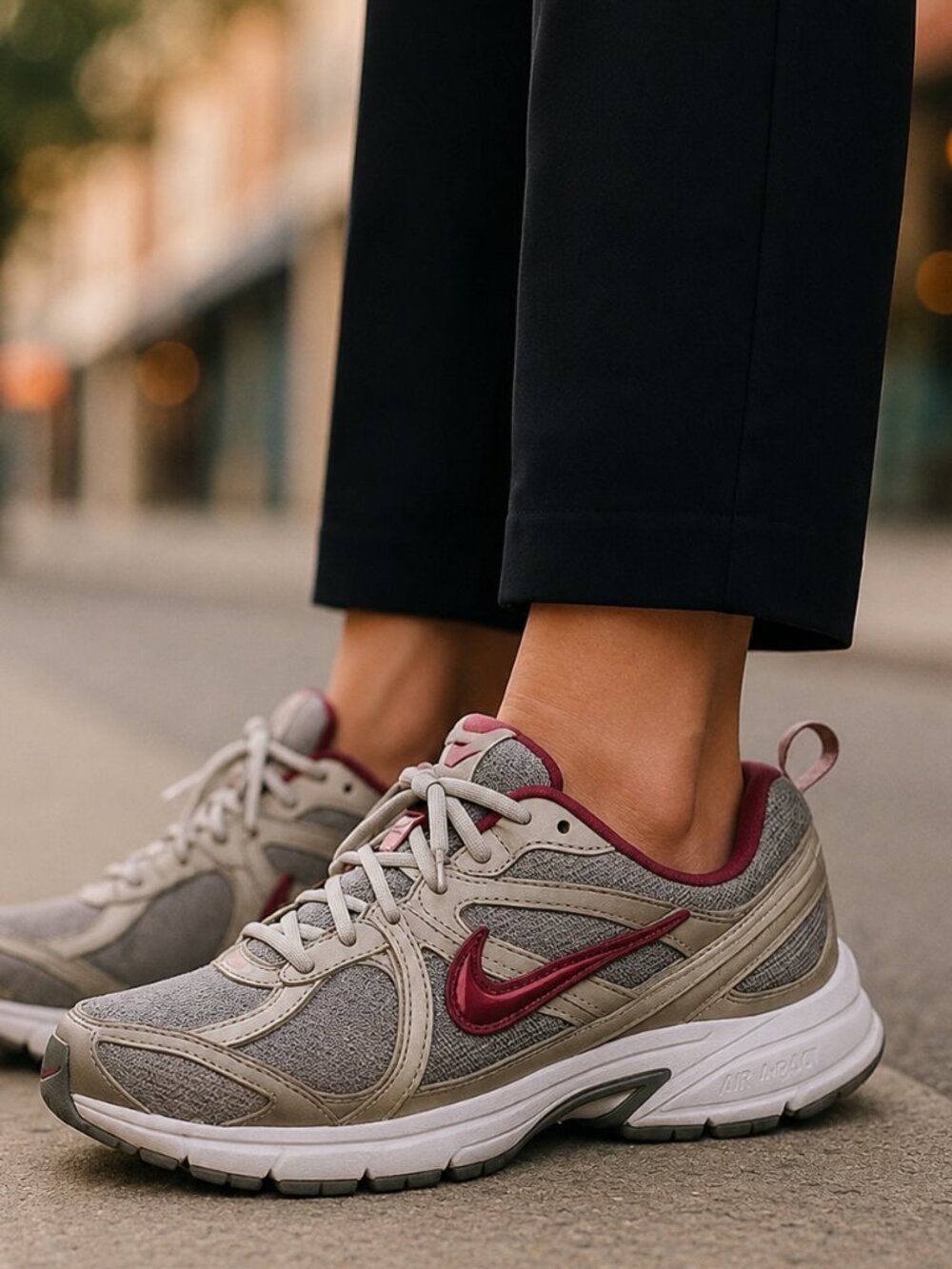 NIKE Air Impact Zone Sneakers Women’s 10 Bronze Gray Pewter Running Shoes 2007